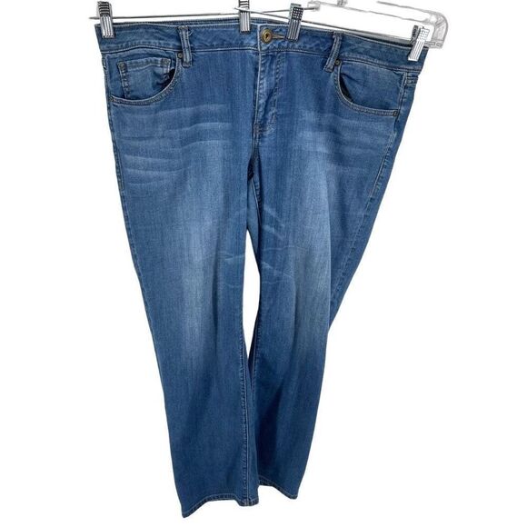 CAbi Womens Straight Jeans Denim Stretch 5 Pocket Medium Wash Blue Size 16 - Picture 1 of 13
